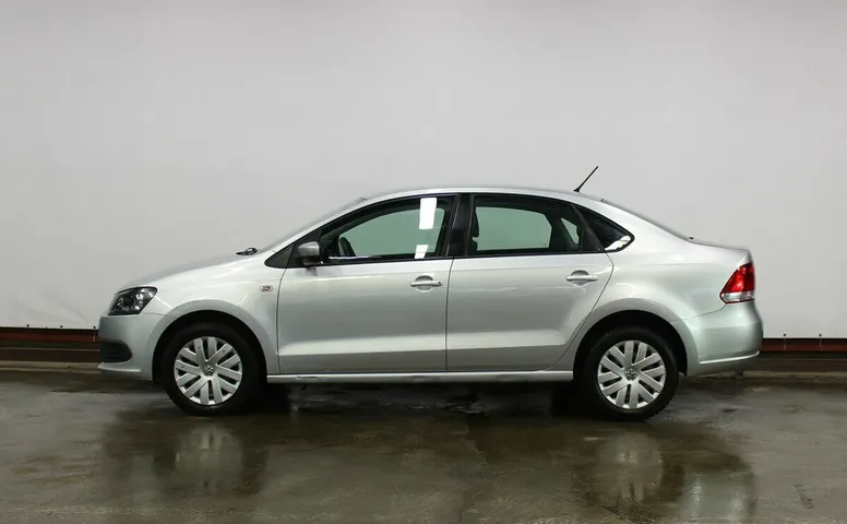 Volkswagen Polo V