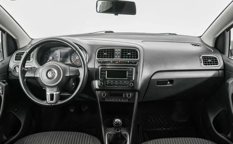 Volkswagen Polo V