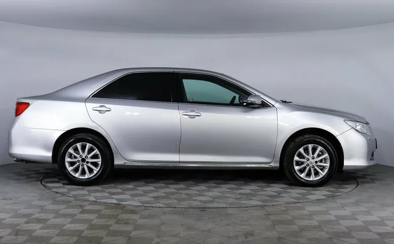Toyota Camry VII (XV50)