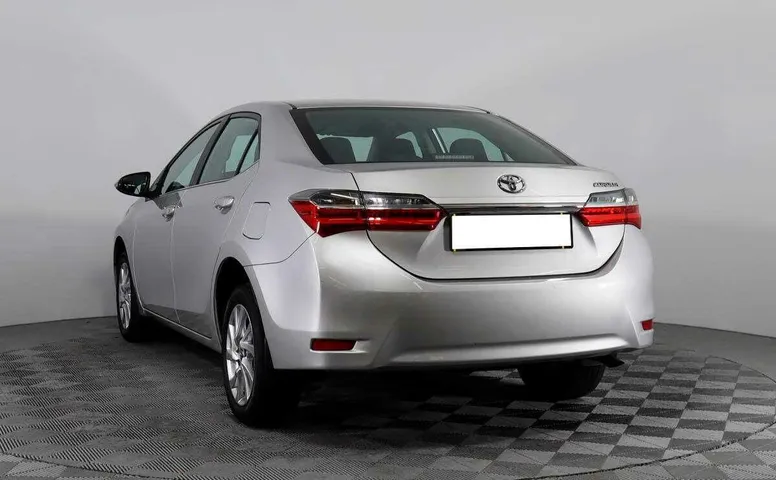 Toyota corolla cvt 2018 с пробегом 55 372 км