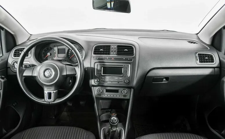 Volkswagen Polo V