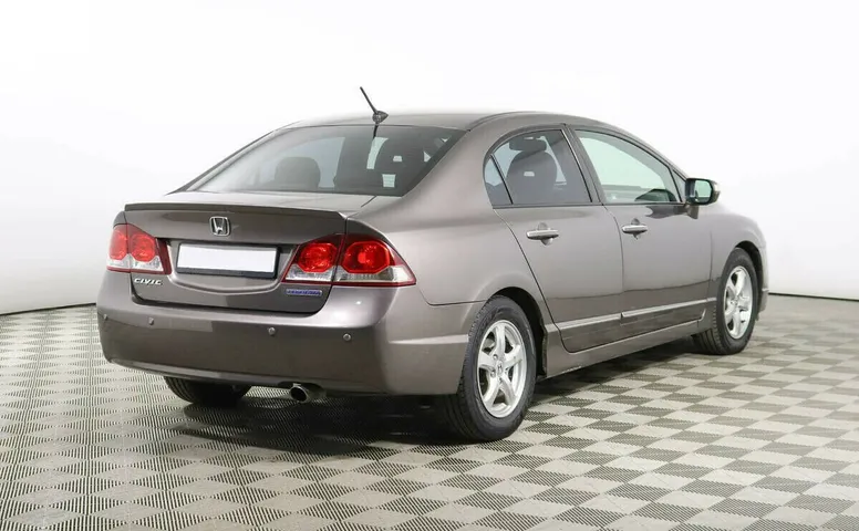 Honda Civic VIII Рестайлинг