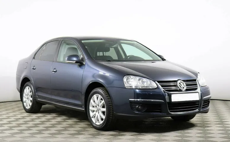 Volkswagen Jetta V