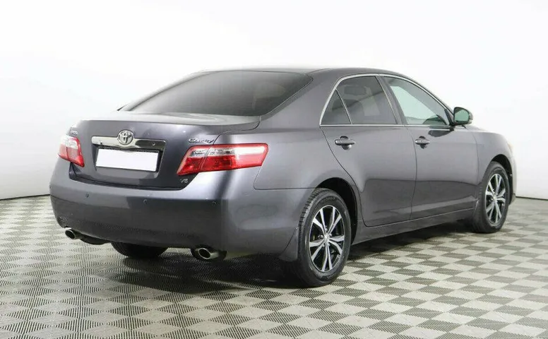 Toyota Camry 3.5 Автомат
