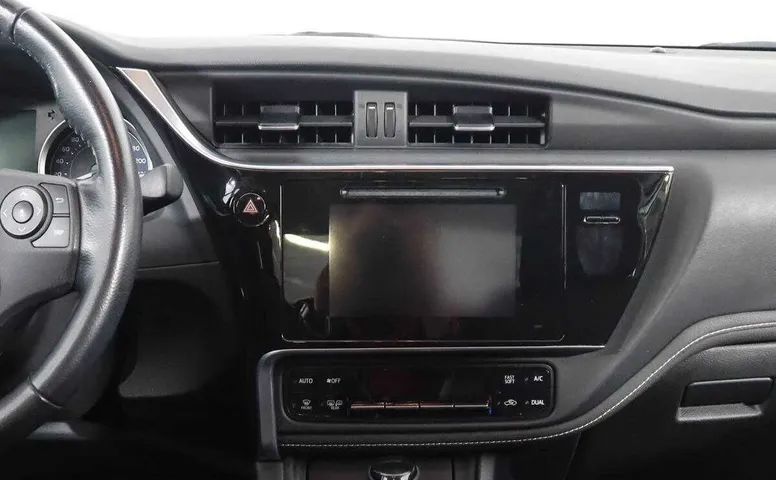 Toyota corolla cvt 2018 с пробегом 55 372 км