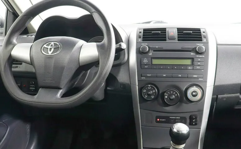 Toyota Corolla X (E140, E150) Рестайлинг