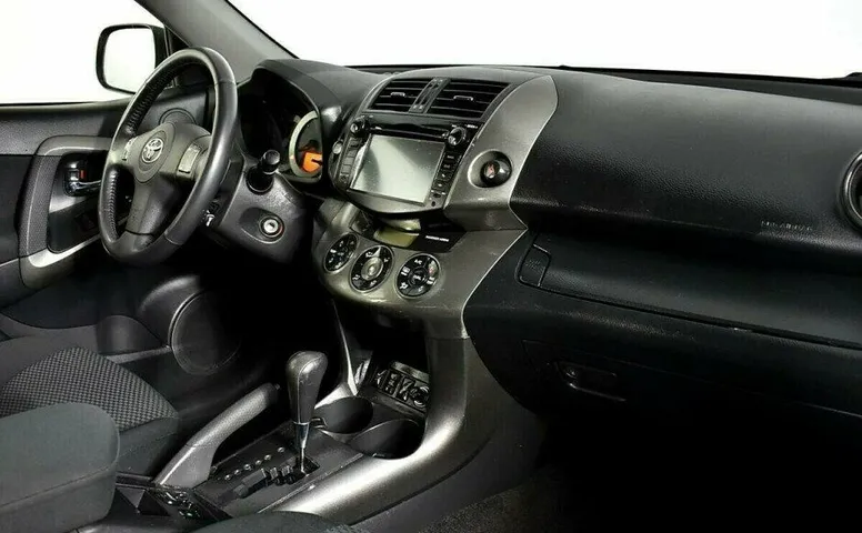 Toyota RAV4 2.4 Вариатор