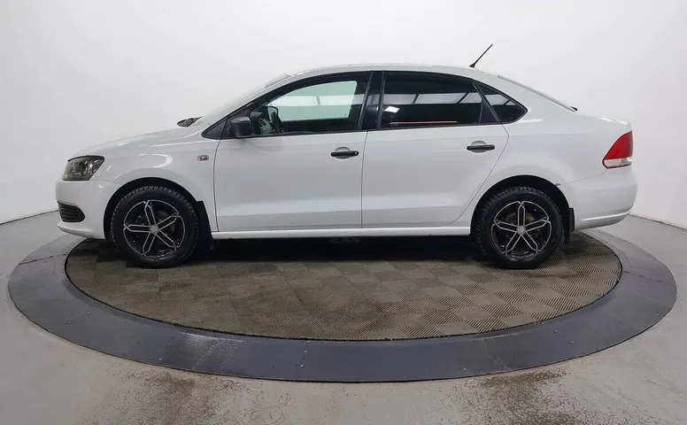 Volkswagen Polo V