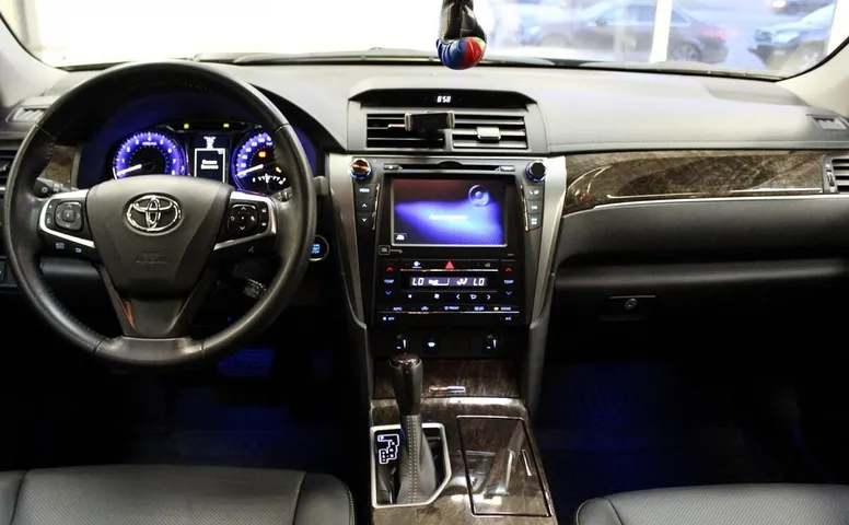 Toyota Camry VII (XV50) Рестайлинг