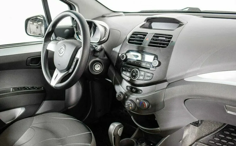 Ravon R2 1.3 Автомат