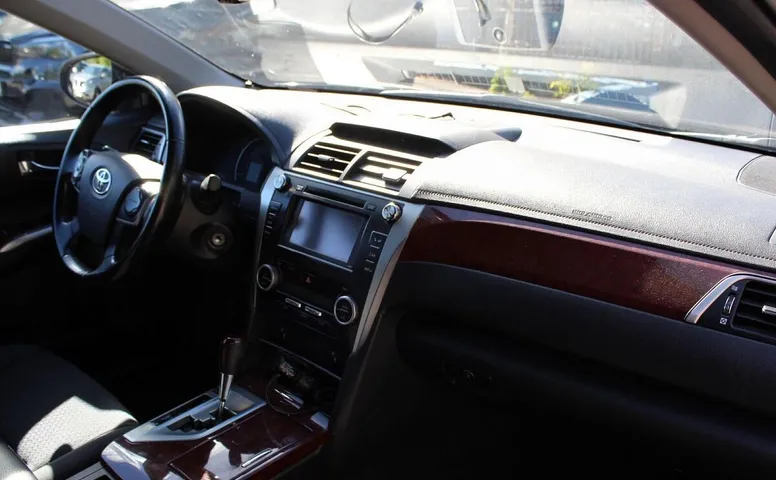 Toyota Camry VII (XV50)