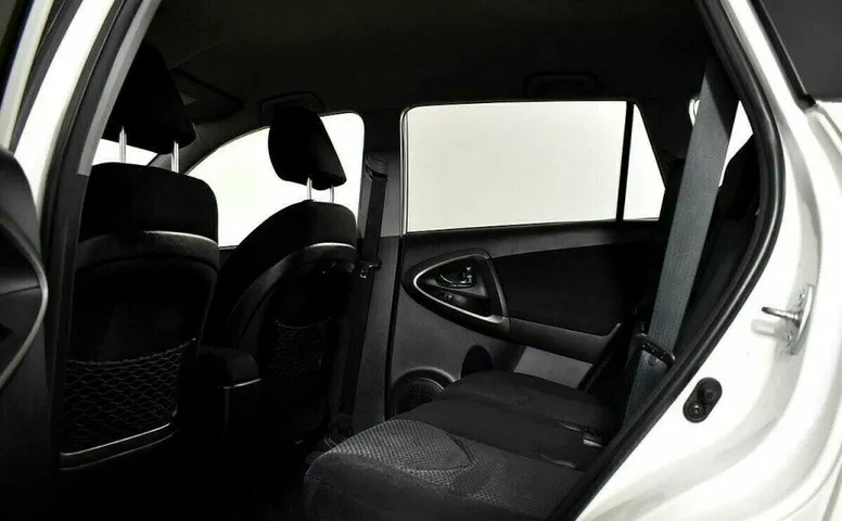 Toyota RAV4 2.4 Вариатор