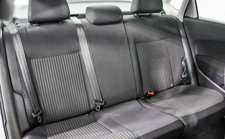 Volkswagen Polo V