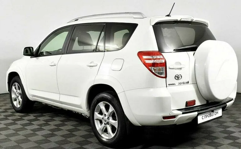 Toyota RAV4 2.4 Вариатор