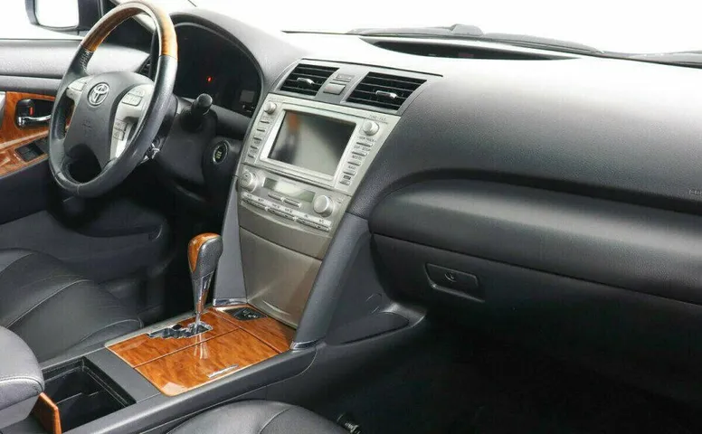 Toyota Camry 3.5 Автомат