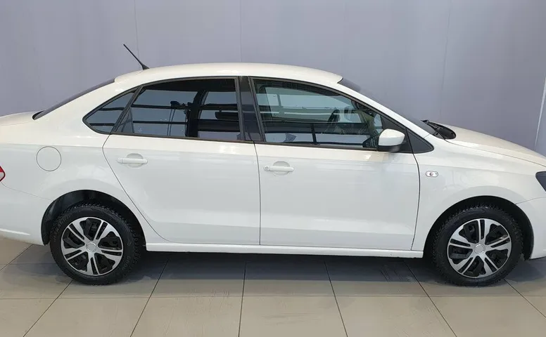 Volkswagen Polo V
