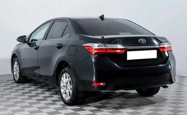 Toyota corolla cvt 2018 с пробегом 48 372 км
