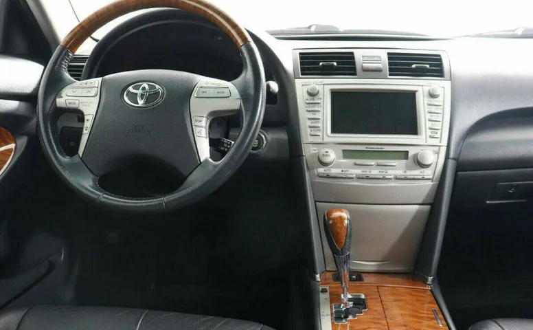Toyota Camry 3.5 Автомат